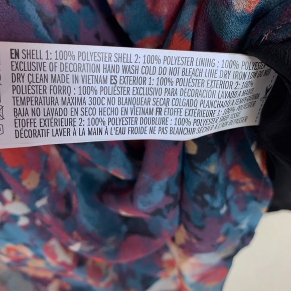 FOREVER 21 chiffon watercolor sleeveless‎ dress size M - Picture 6 of 6